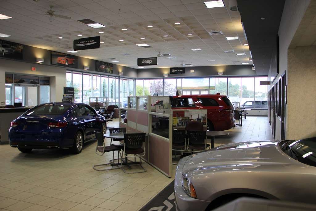 Carman Chrysler Jeep Dodge | 196 S Dupont Hwy, New Castle, DE 19720 | Phone: (302) 323-1666