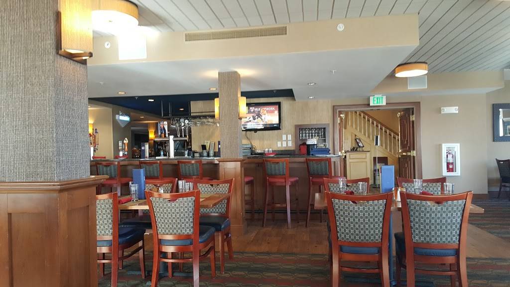 Breakers Restaurant | 295 Ocean Blvd, Hampton, NH 03842, USA | Phone: (603) 926-6762