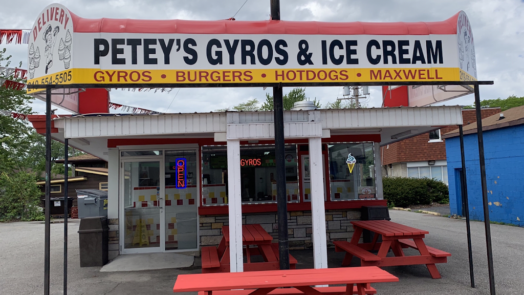 Peteys Gyros & Ice Cream | 3820 Hohman Ave, Hammond, IN 46327, USA | Phone: (219) 554-5505