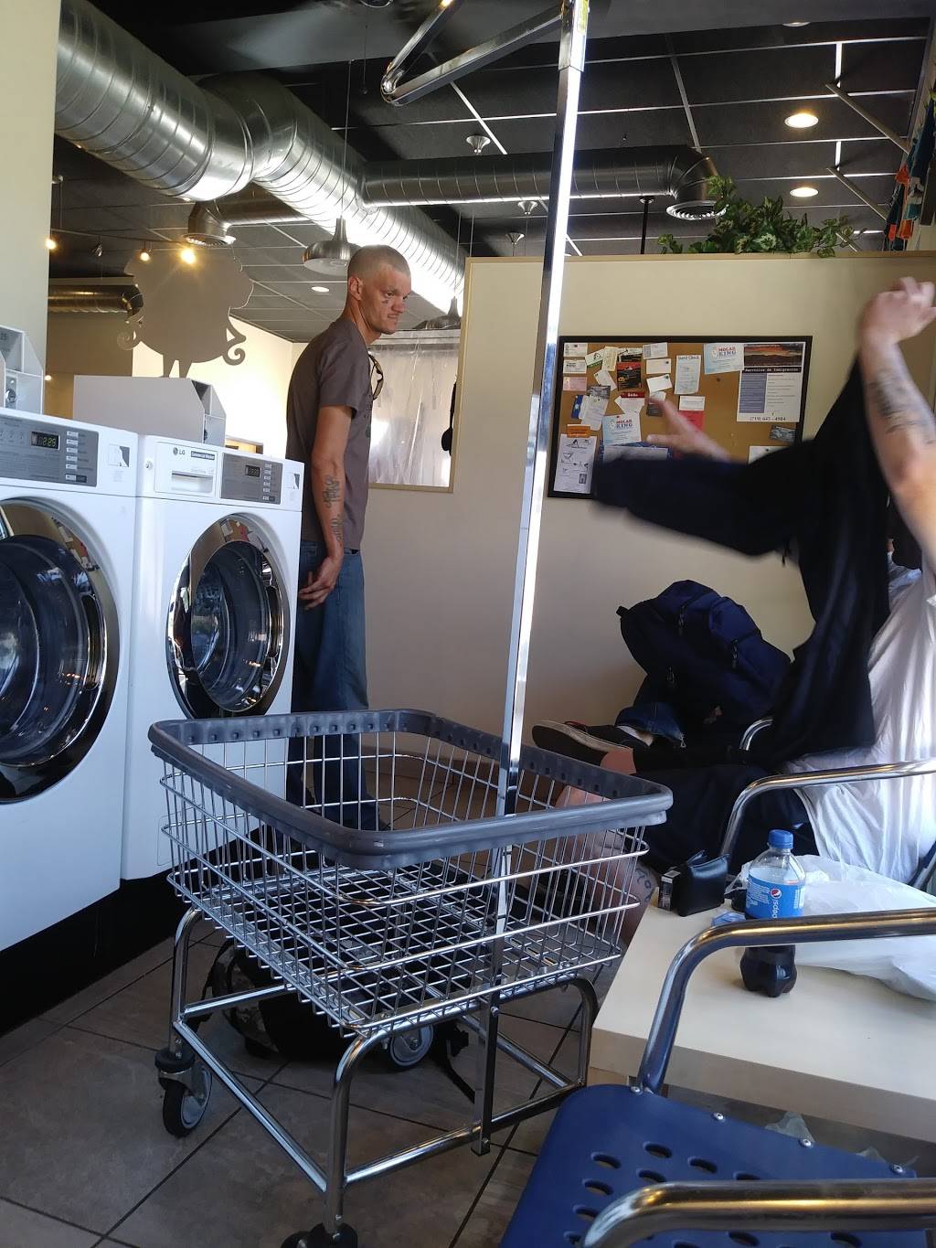 The Laundry Basket | 1536 S Nevada Ave, Colorado Springs, CO 80906, USA | Phone: (719) 375-1538