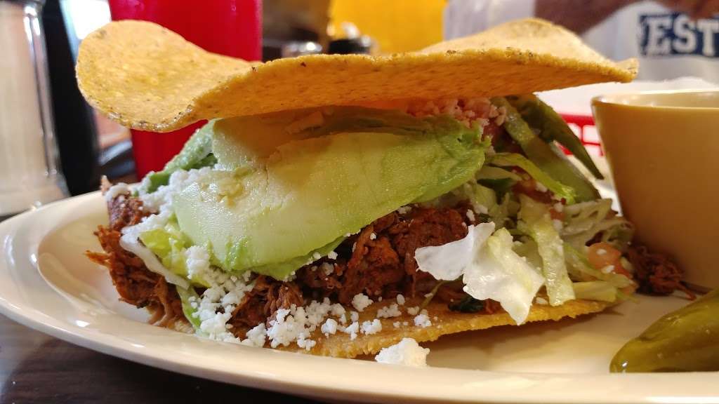 Tostada Regia Pasadena | 2328 Southmore Ave, Pasadena, TX 77502, USA | Phone: (713) 475-5999