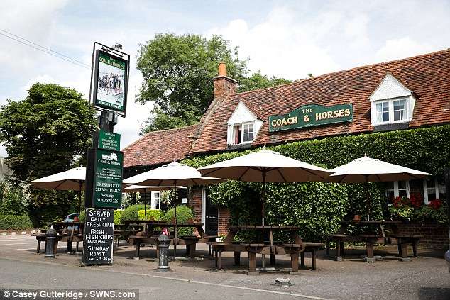 The Secret Thai Garden - The Coach and Horses, 61 Newgate St Village