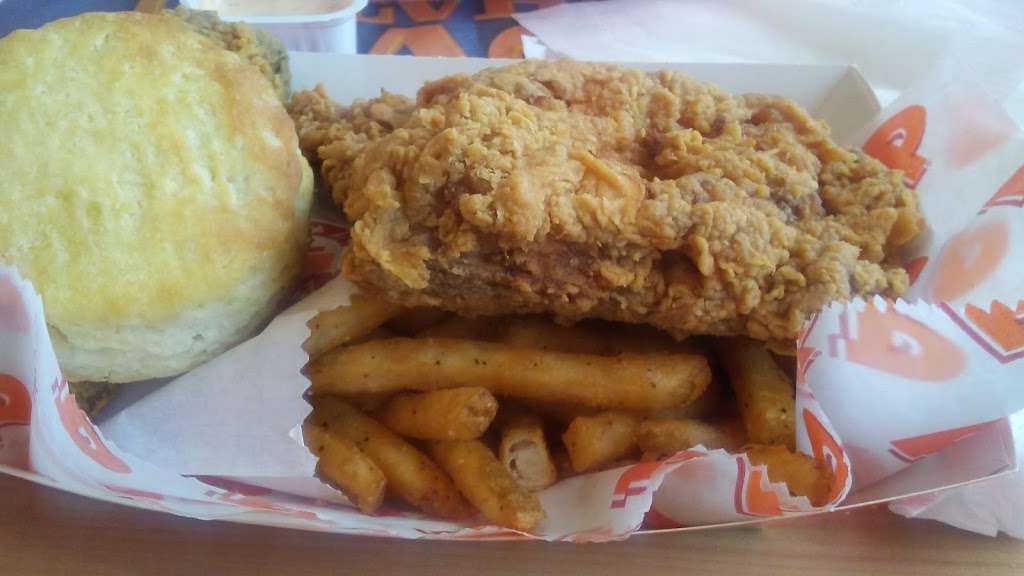 Popeyes Louisiana Kitchen | 3510 W Baseline Rd, Laveen Village, AZ 85339, USA | Phone: (602) 237-9932