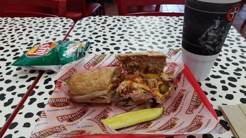 Firehouse Subs | 124 N Northfield Dr, Brownsburg, IN 46112 | Phone: (317) 858-5082