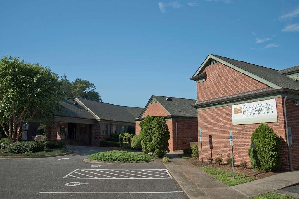 Catawba Valley Family Medicine - Viewmont | 1205 N Center St, Hickory, NC 28601, USA | Phone: (828) 324-1699