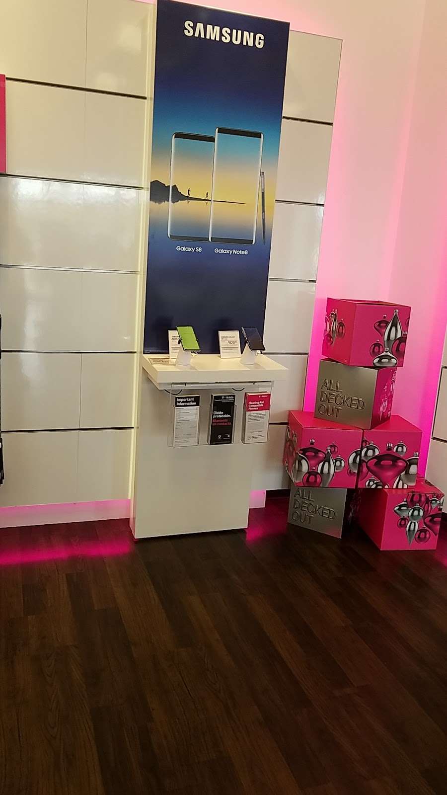 T-Mobile | 11939 Eastex Fwy, Houston, TX 77039 | Phone: (281) 227-2600