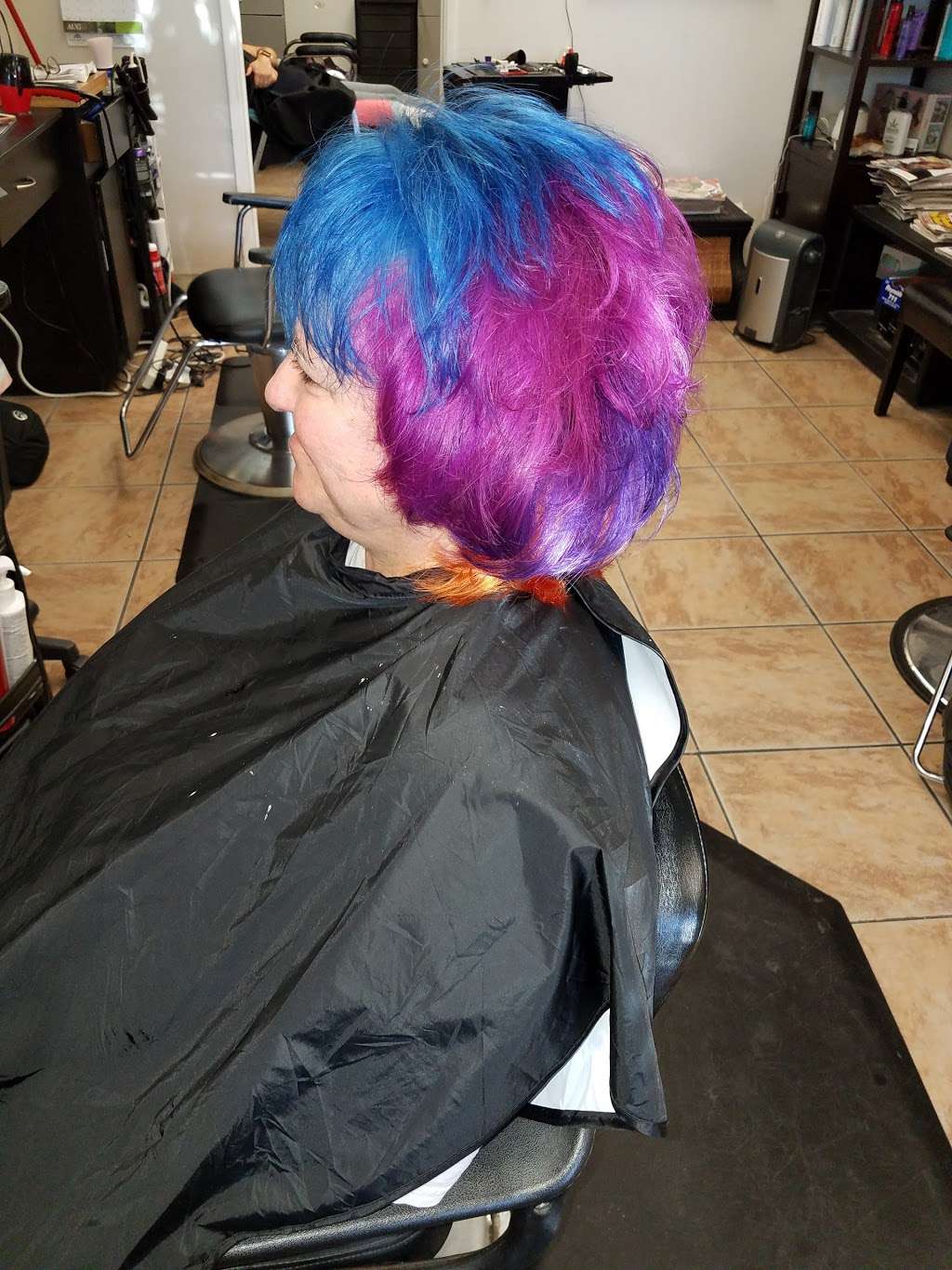 Austin Michaels Hair Salon | 6221 N 35th Ave, Phoenix, AZ 85017, USA | Phone: (602) 973-2950