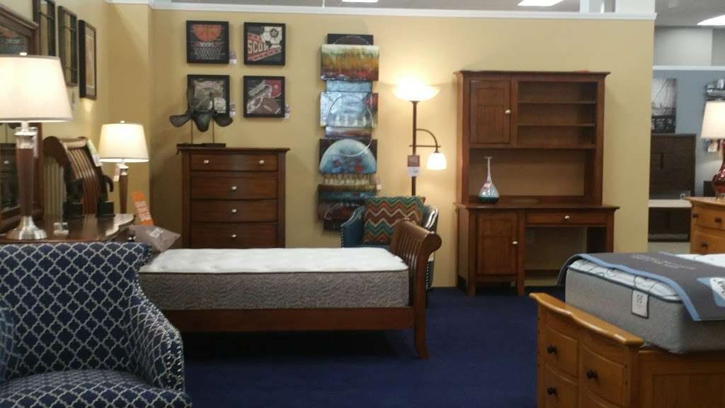 Raymour & Flanigan Furniture and Mattress Store | 5303 Concord Pike, Wilmington, DE 19803 | Phone: (302) 478-2151