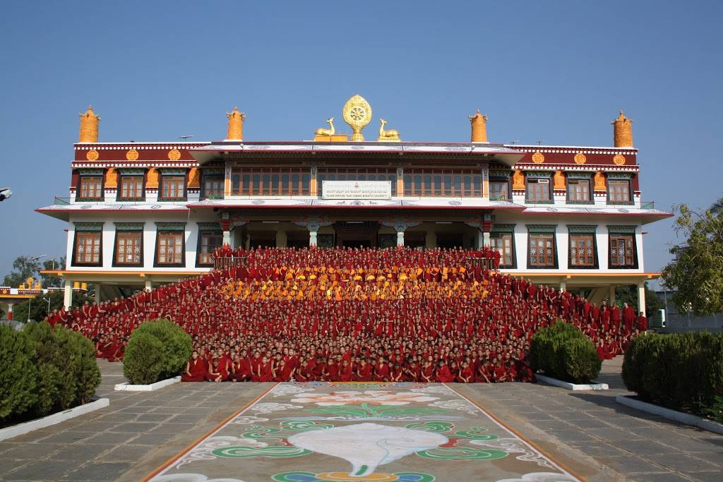 Drepung Gomang Center For Engaging Compassion | 411 N Hubbards Ln, Louisville, KY 40207, USA | Phone: (502) 614-5616