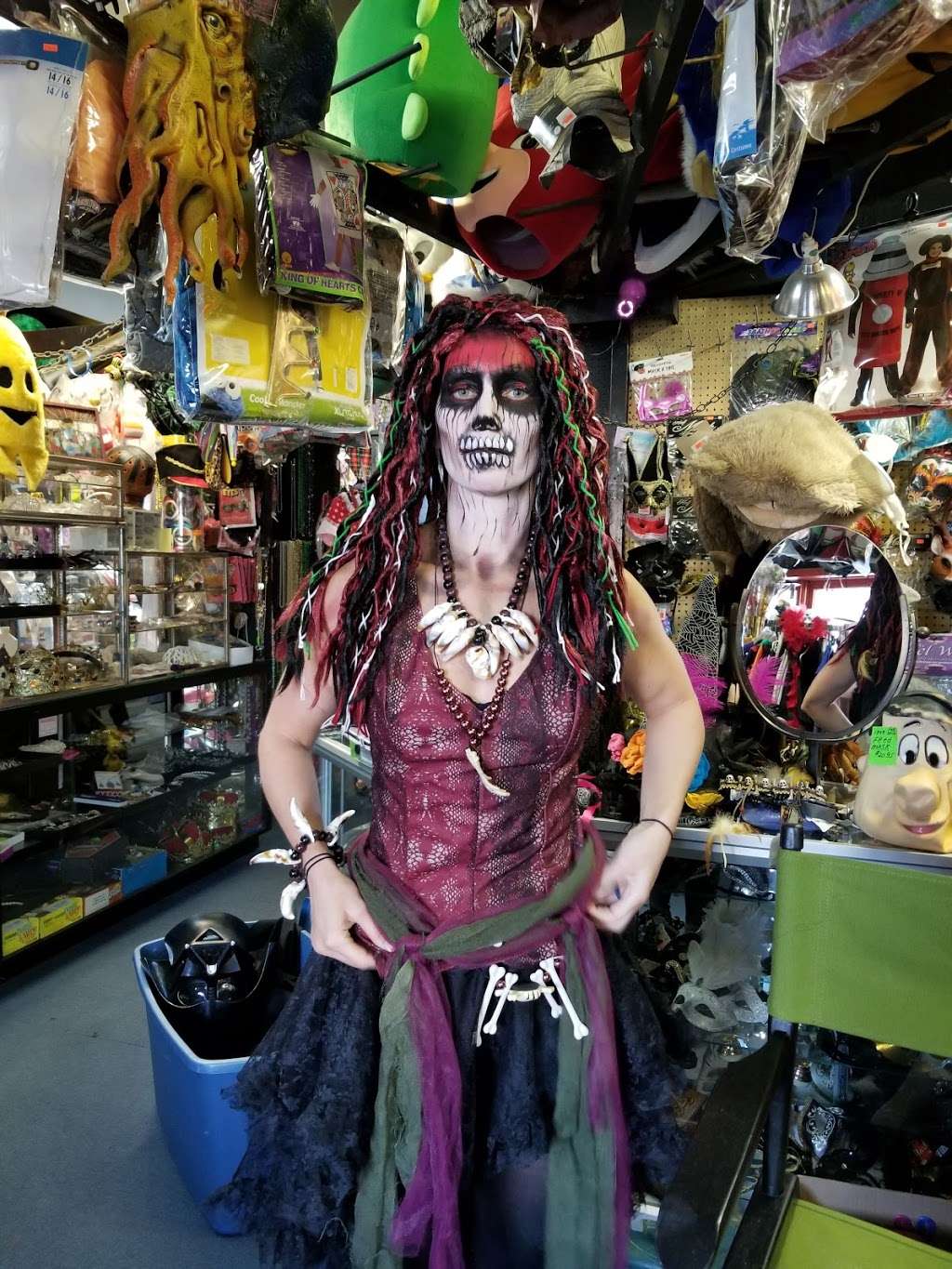 Arlenes Costume Shop | 675 Batchelor St A, Toms River, NJ 08753 | Phone: (732) 244-8777