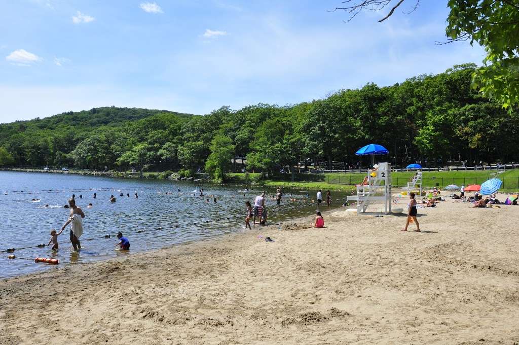 Tiorati Lake Recreation Area | 3200 Seven Lakes Dr, Southfields, NY 10975, USA | Phone: (845) 429-8257