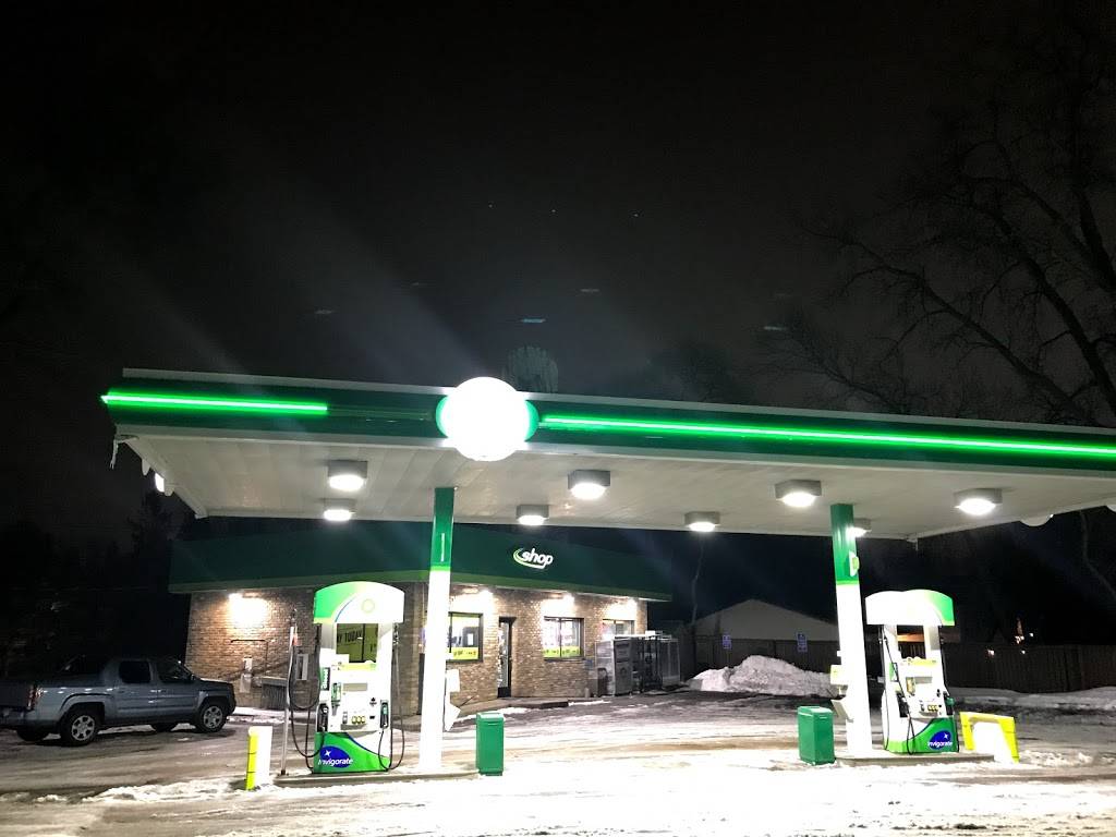 bp | 3110 Cleveland Ave N, Roseville, MN 55113, USA | Phone: (651) 636-0502