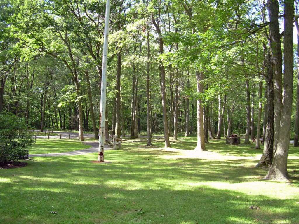 Beach Memorial Park | Trumbull, CT 06611, USA | Phone: (203) 452-5060