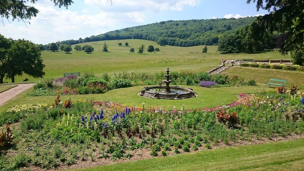 Titsey Place Gardens | Oxted RH8 0SD, UK | Phone: 01273 715356