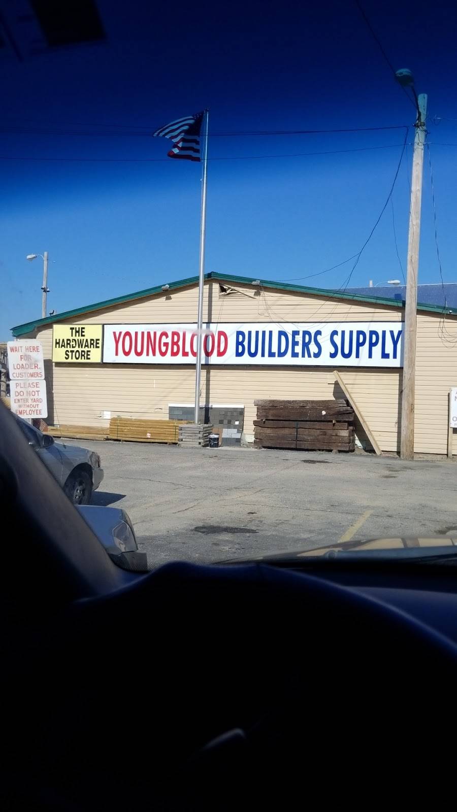 Youngblood Builders Supply | 40 W McLemore Ave, Memphis, TN 38106, USA | Phone: (901) 775-3823