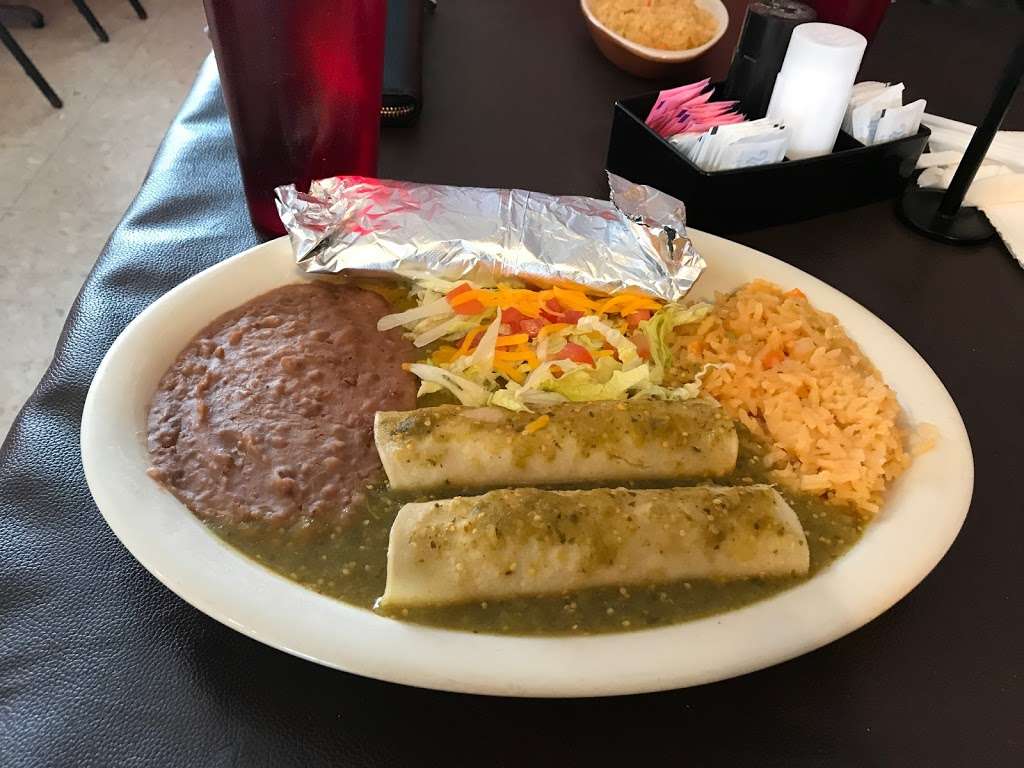 Paulinas Mexican Restaurant | 1438 W Hutchins Pl, San Antonio, TX 78221, USA | Phone: (210) 928-2499