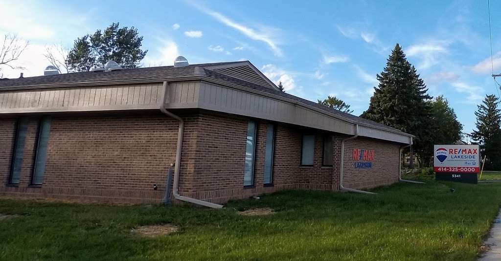 RE/MAX Lakeside | 5341 S 27th St, Greenfield, WI 53221, USA | Phone: (414) 325-0000