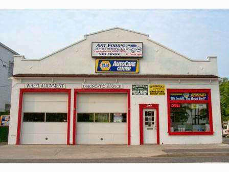 Art Fords Service Station LLC | 200 Main St, Islip, NY 11751, USA | Phone: (631) 581-9682