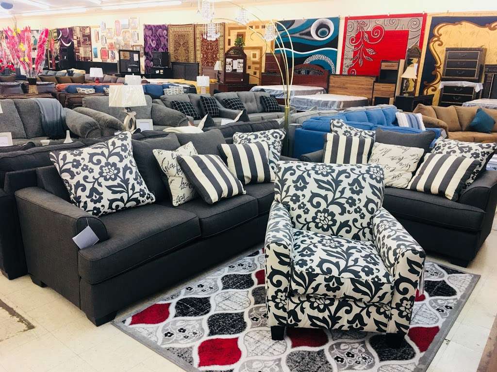 Furniture plus outlet & Clearance | 333 Naamans Rd #40, Claymont, DE 19703, USA | Phone: (302) 746-7823