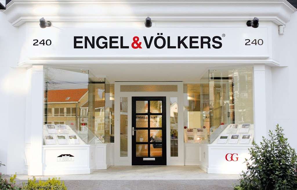 Engel & Völkers Boca Raton | 3700 Airport Rd #207, Boca Raton, FL 33431, USA | Phone: (561) 529-5600