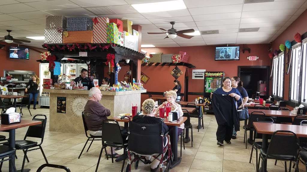 Sandia Mexican Restaurant & Fruteria | 106 S Callaghan Rd, San Antonio, TX 78227, USA | Phone: (210) 432-3400