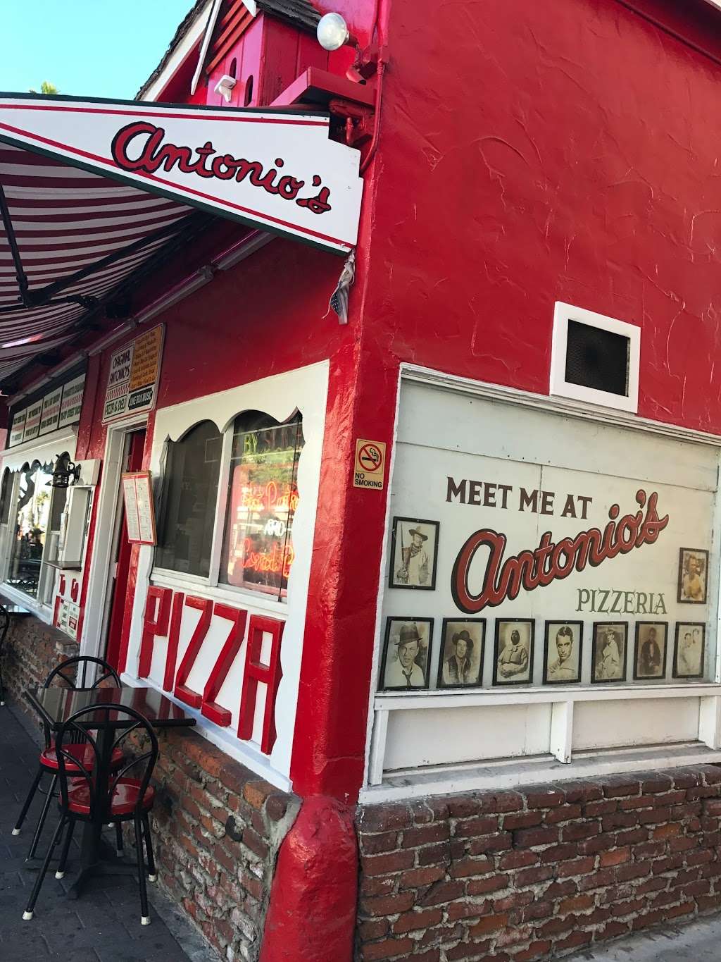 Antonios Pizzeria & Cabaret | 230 Crescent Ave, Avalon, CA 90704, USA | Phone: (310) 510-0008