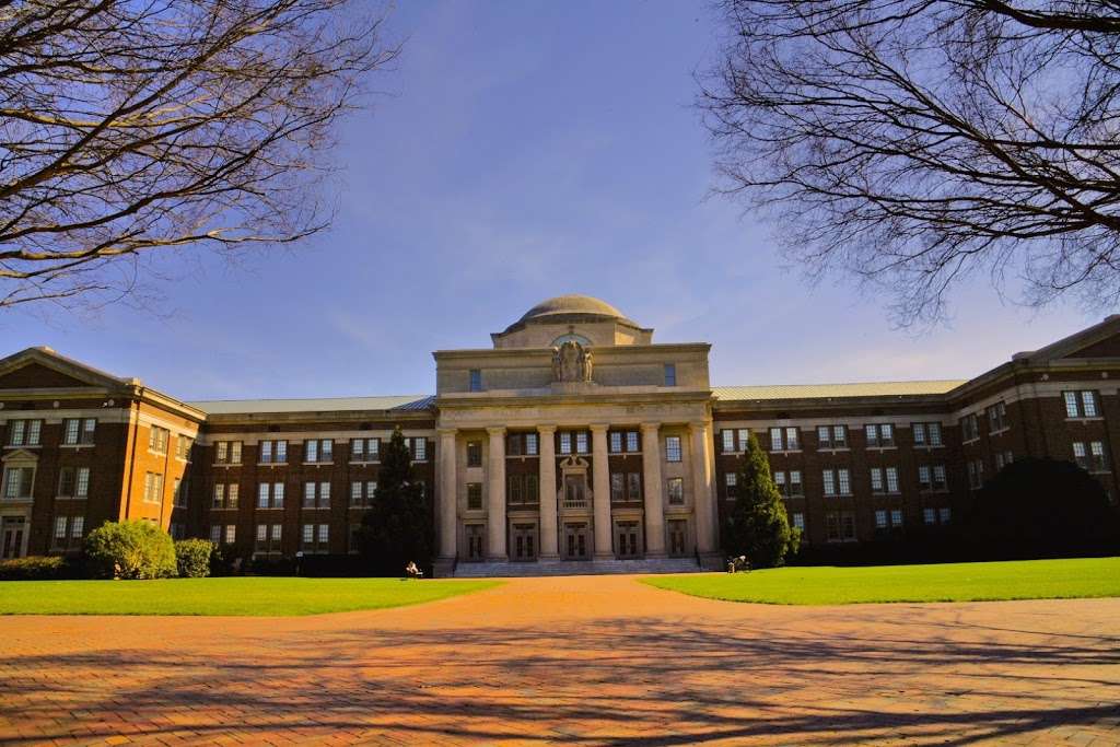 Davidson College | 405 N Main St, Davidson, NC 28035, USA | Phone: (704) 894-2000
