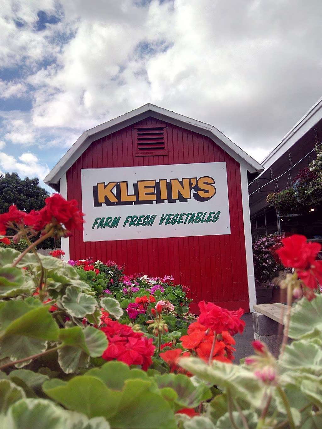 Kleins Farm & Garden Market | 38W716 Hwy 20, Elgin, IL 60124, USA | Phone: (847) 697-4910