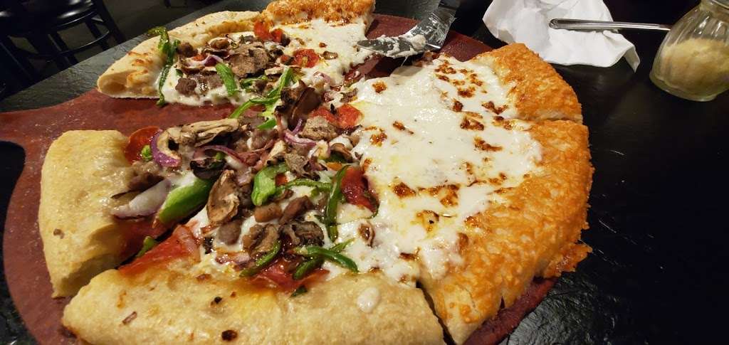 Pizza Hut | 732 E Cumberland St, Lebanon, PA 17042, USA | Phone: (717) 273-8868