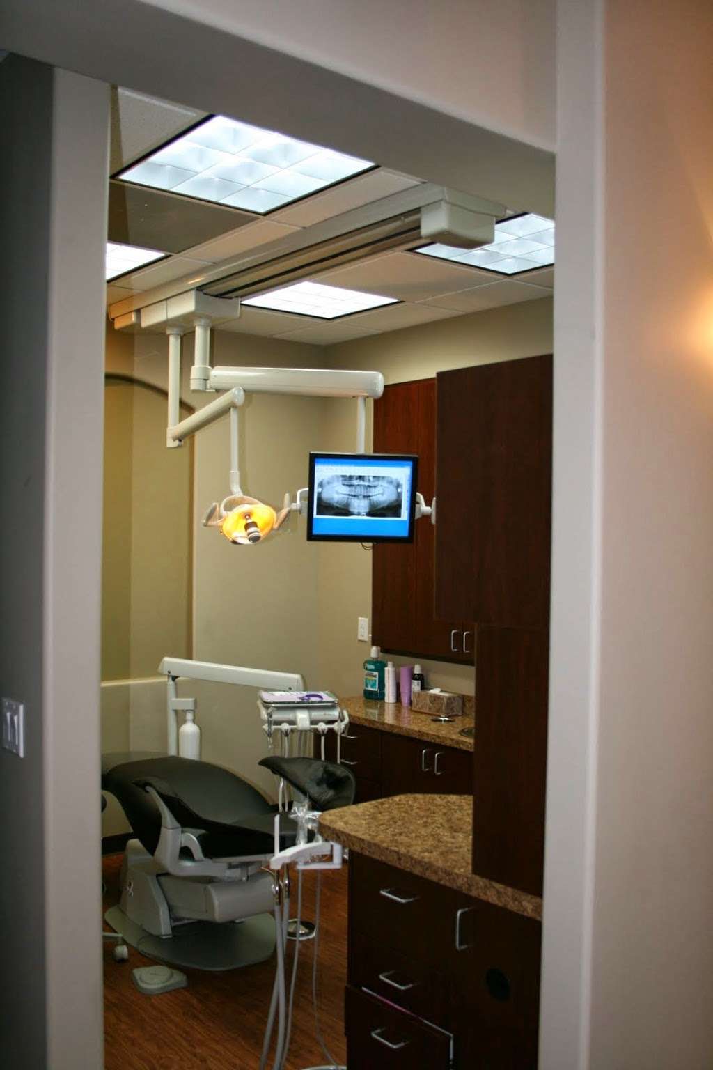 TeethWise Dental | 3809 Atascocita Road # 700, Humble, TX 77396 | Phone: (281) 446-0225