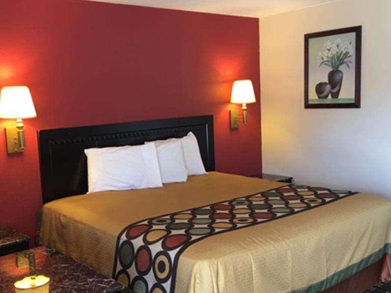 Budget Inn & Suites | 1313, 310 N Black Horse Pike, Mt Ephraim, NJ 08059, USA | Phone: (856) 931-4730