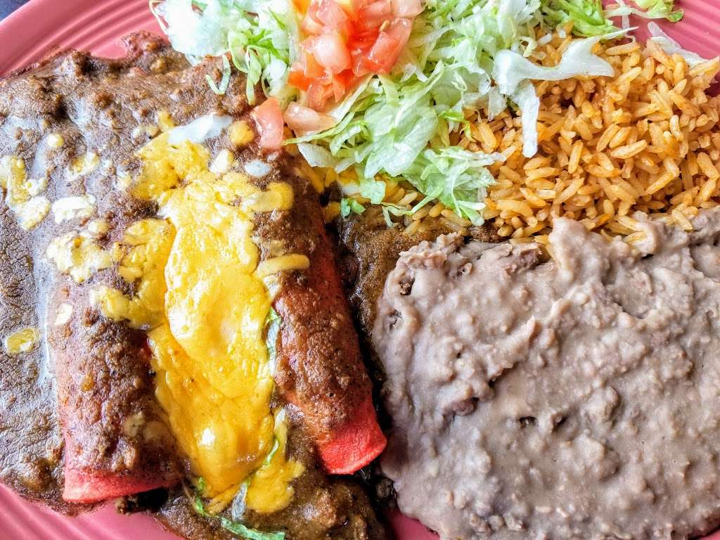 Las Palapas | 8342 N Loop 1604 W, San Antonio, TX 78249, USA | Phone: (210) 696-6543