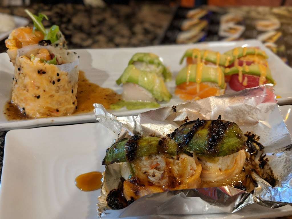 Sushiholics | 1032 W Covina Pkwy, West Covina, CA 91790, USA | Phone: (626) 962-7888