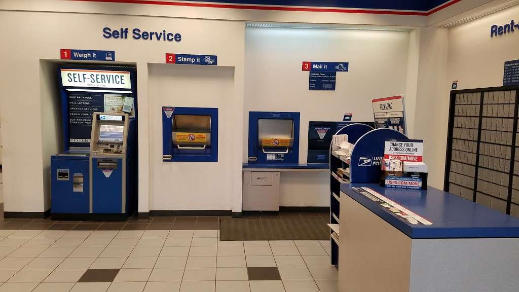 United States Postal Service | 105 Canterbury Ln, Bolingbrook, IL 60440, USA | Phone: (800) 275-8777