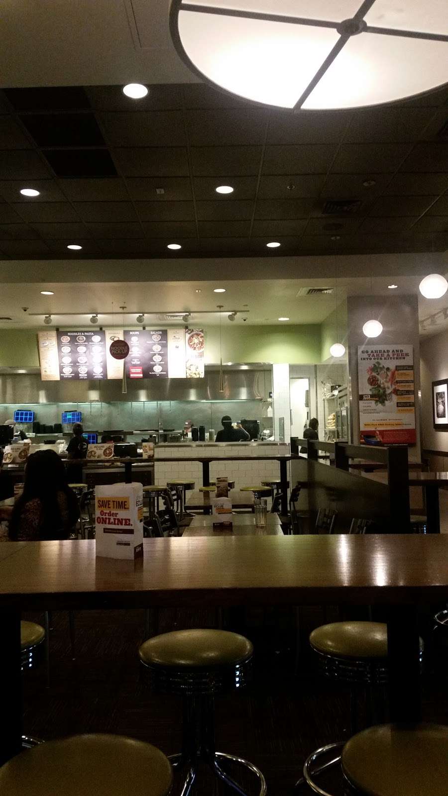 Noodles and Company | 1022 S Canal St, Chicago, IL 60607, USA | Phone: (312) 588-1982