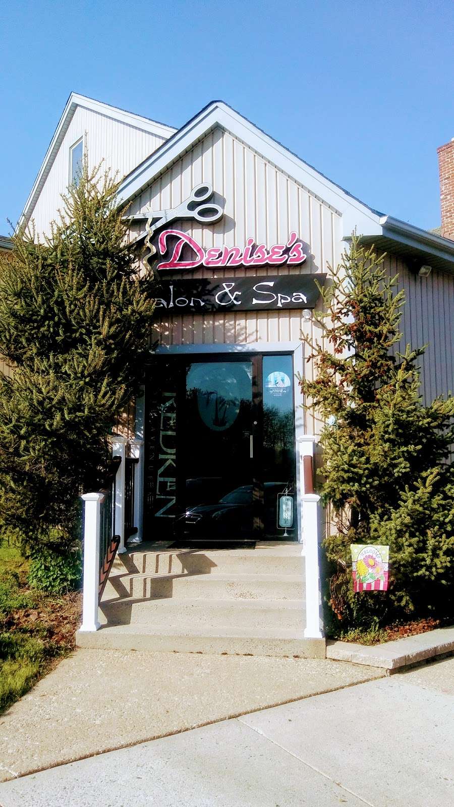 Denises Salon | 80 Gravel Pike, Red Hill, PA 18076, USA | Phone: (215) 541-3133