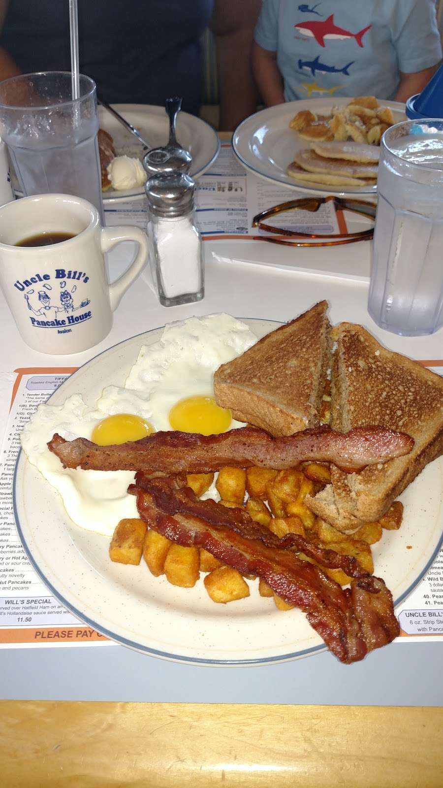 Uncle Bills Pancake Housek | 3189 Dune Dr, Avalon, NJ 08202, USA | Phone: (609) 967-8448