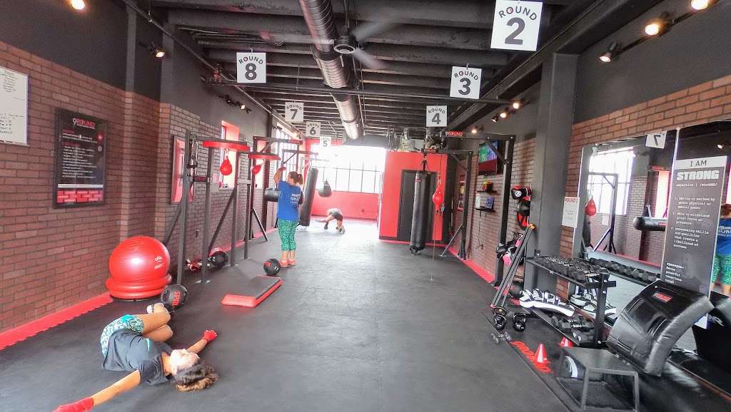 9Round Fitness Wauwatosa | 7954 Harwood Ave Suite 140, Wauwatosa, WI 53213, USA | Phone: (414) 395-8545