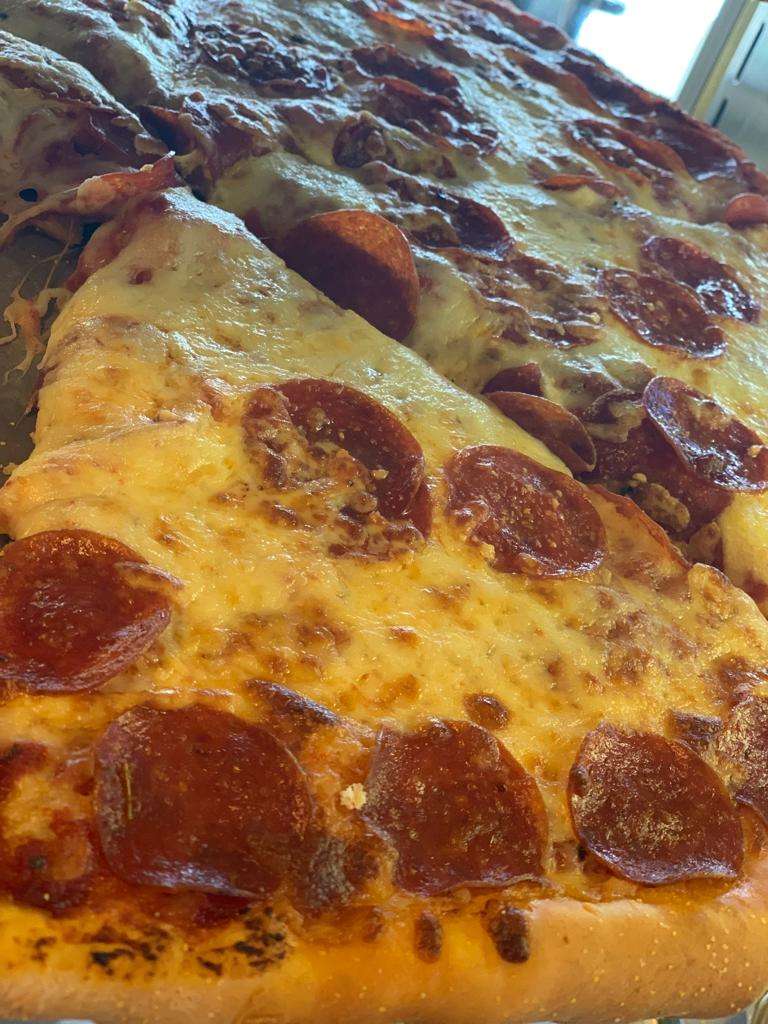 Rosatis Pizza | 630 Plaza Dr #4, Sycamore, IL 60178, USA | Phone: (815) 895-4646