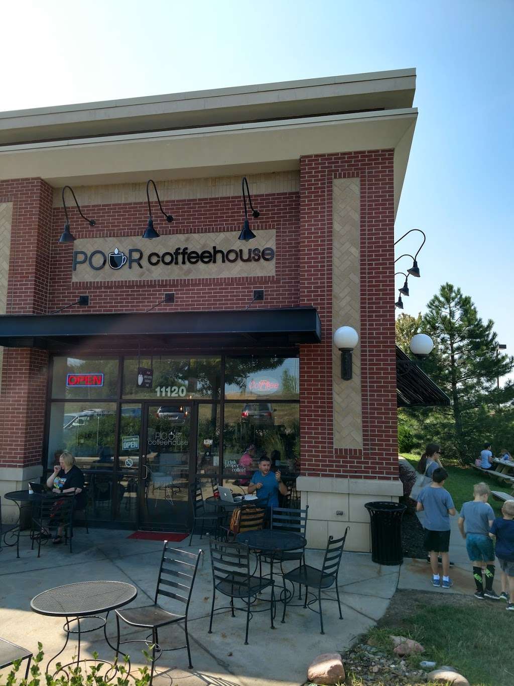 POUR Coffeehouse | 11120 S Lone Elm Rd, Olathe, KS 66061, USA | Phone: (913) 839-9736