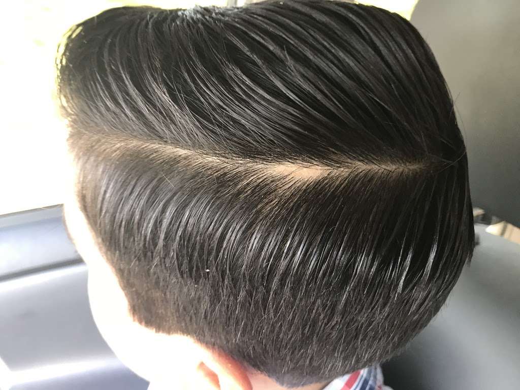 Mens Parlour | 3200 E Los Angeles Ave #21, Simi Valley, CA 93065, USA | Phone: (805) 210-5000