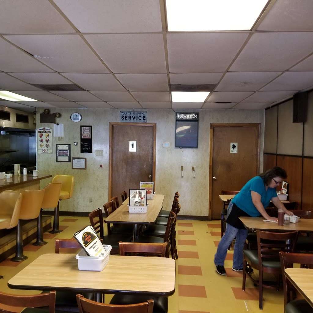 Lunch Box Diner | 6928 Indian Head Hwy, Bryans Road, MD 20616 | Phone: (301) 283-3663