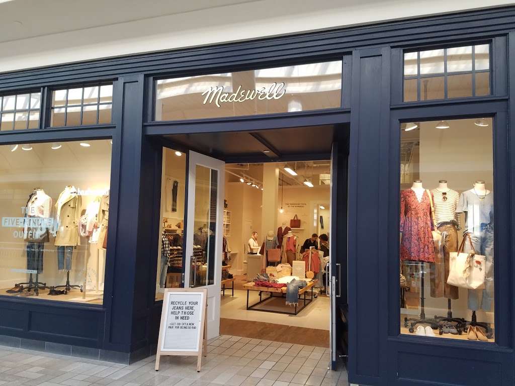 Madewell | 7979 Tysons Corner Center, McLean, VA 22102 | Phone: (703) 761-4301