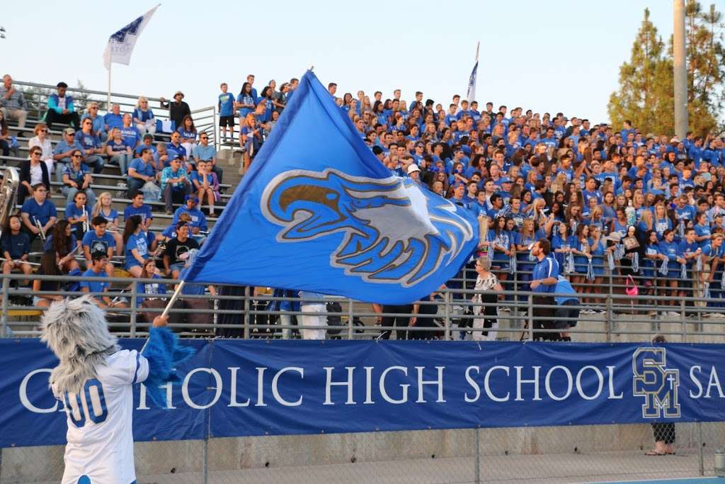 Santa Margarita High School | 22062 Antonio Pkwy, Rancho Santa Margarita, CA 92688, USA | Phone: (949) 766-6000