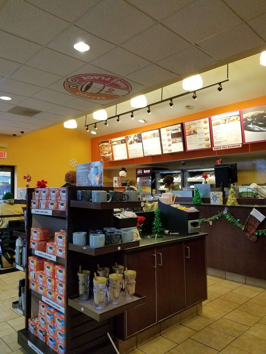 Dunkin | 2120 Lincoln Hwy E, Lancaster, PA 17602, USA | Phone: (717) 291-5712