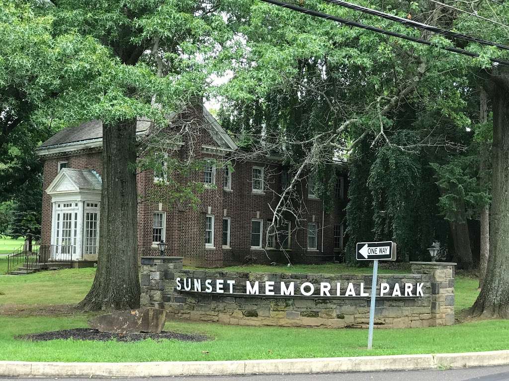 Sunset Memorial Park | 333 W County Line Rd, Huntingdon Valley, PA 19006 | Phone: (215) 357-8440