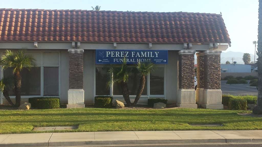 Perez Family Funeral Home | 1347 Del Norte Rd, Camarillo, CA 93010, USA | Phone: (805) 983-3457