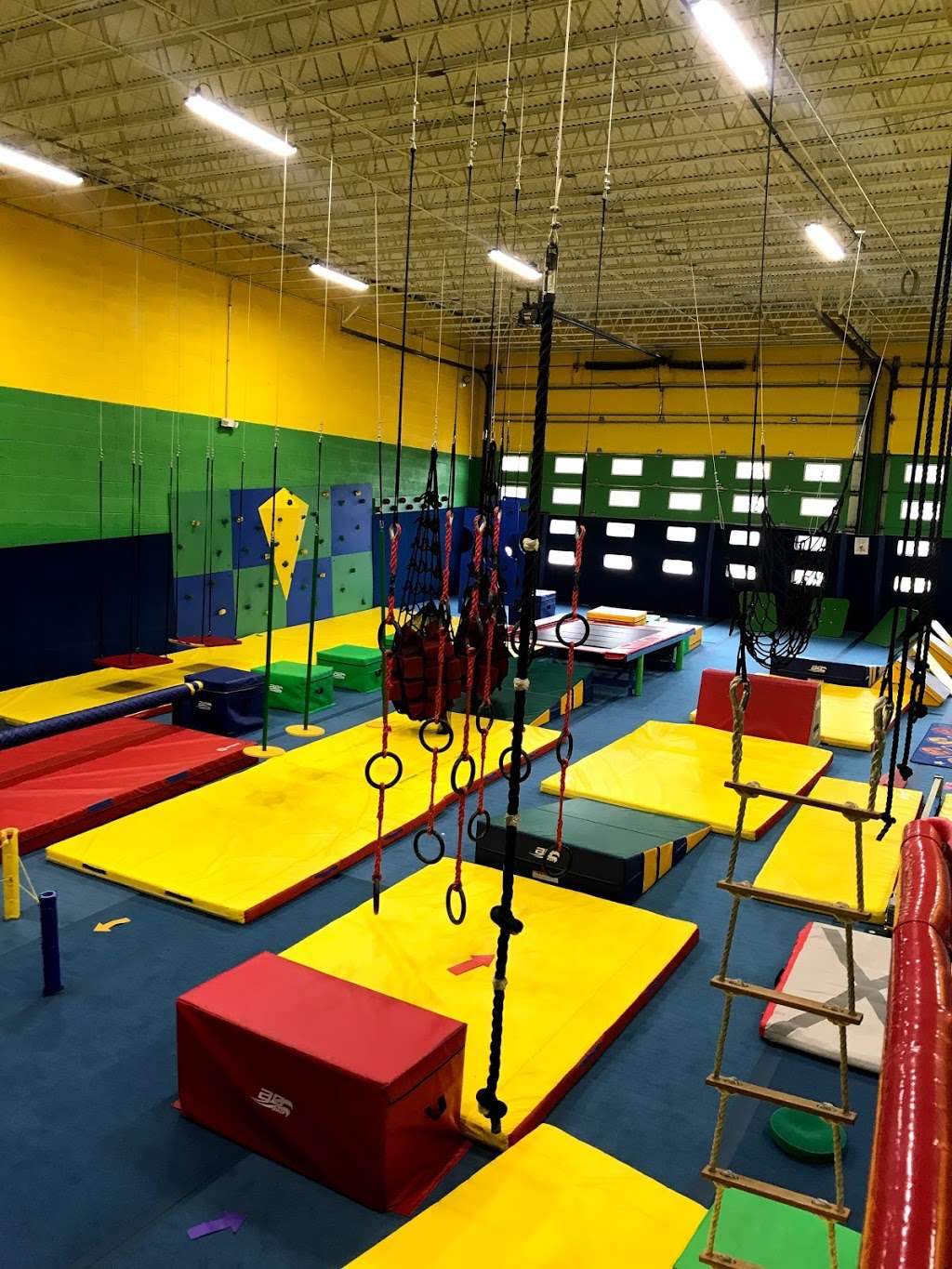 Luv 2 Play Alsip | 4845 W 111th St, Alsip, IL 60803, USA | Phone: (708) 762-7529