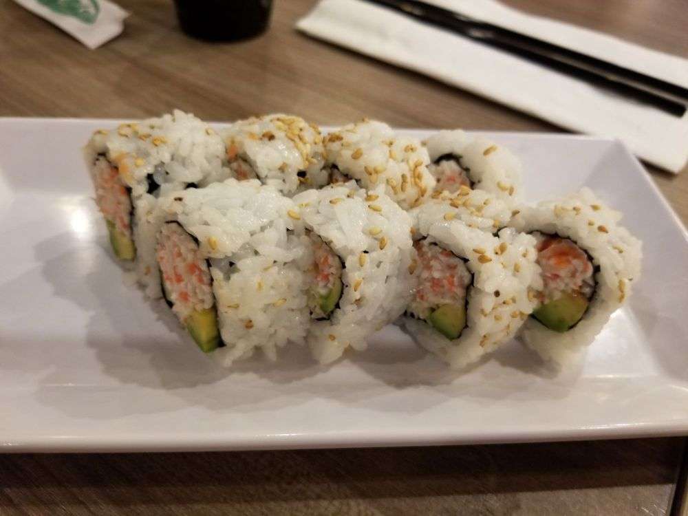 Ginza Sushi Fusion Cuisine | 13216 N 7th St Ste B2, Phoenix, AZ 85022, USA | Phone: (602) 218-6995