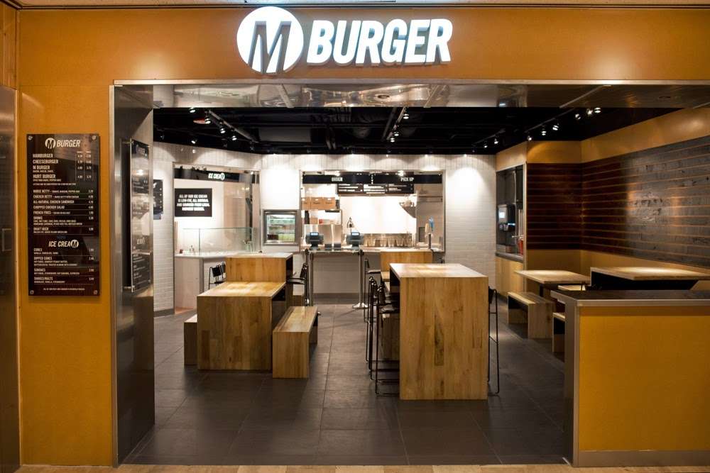 M Burger | 835 N Michigan Ave, Chicago, IL 60611, USA | Phone: (312) 867-1549